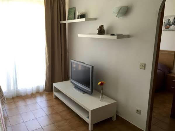 Apartamentos Paradise Park Fenals Lloret de Mar Eksteriør billede